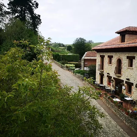 Hospederia Santillana