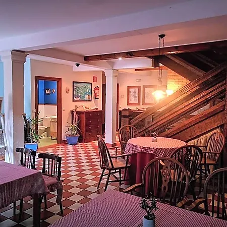 Hotell Hospederia Santillana
