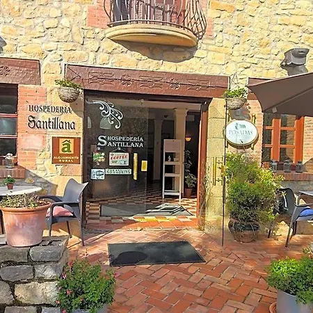 Hospederia Santillana Hotell 3*
