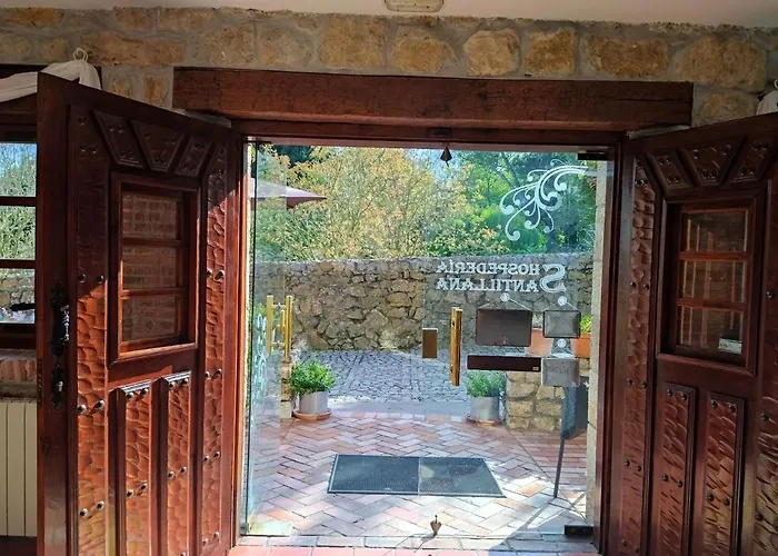 Hospederia Santillana Hotell 3*