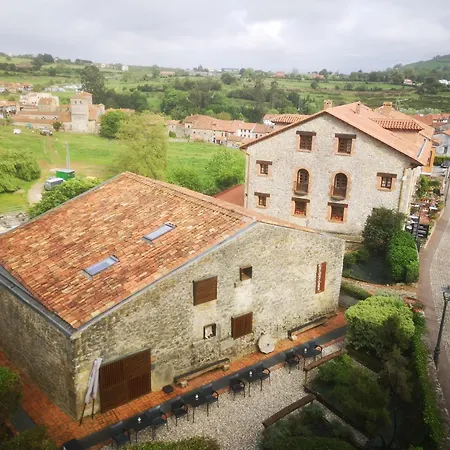 Hospederia Santillana Hotel 3*